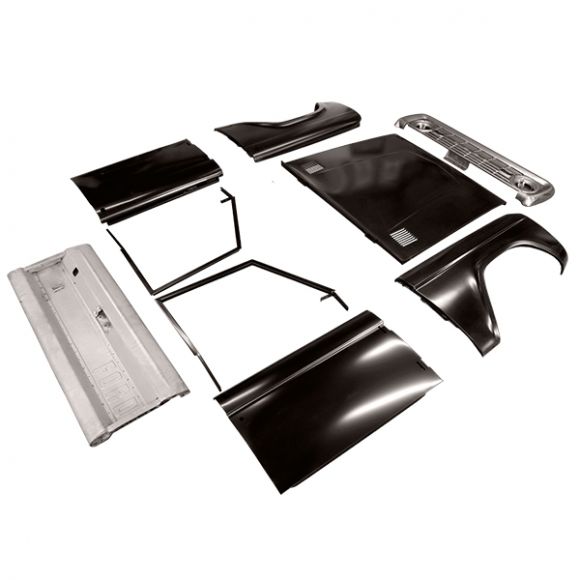 Does the grille in this kit have the Ford lettering on the front?