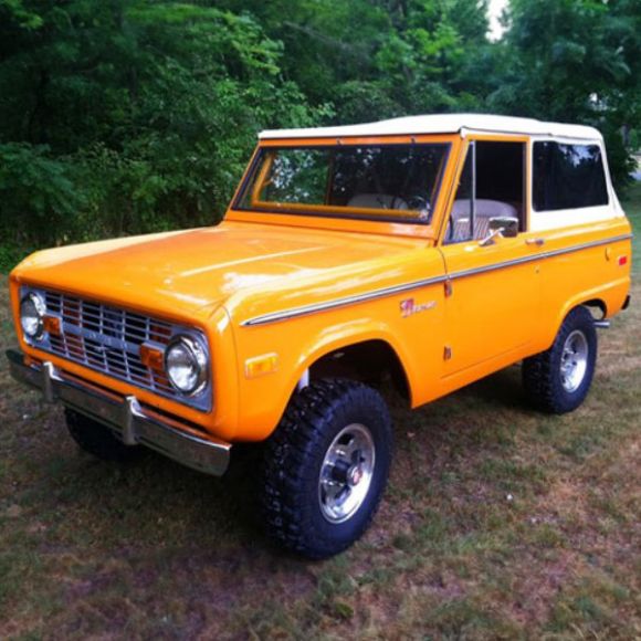 Rampage Soft Top | Diamond White Parchment | 66-77 Ford Bronco Questions & Answers